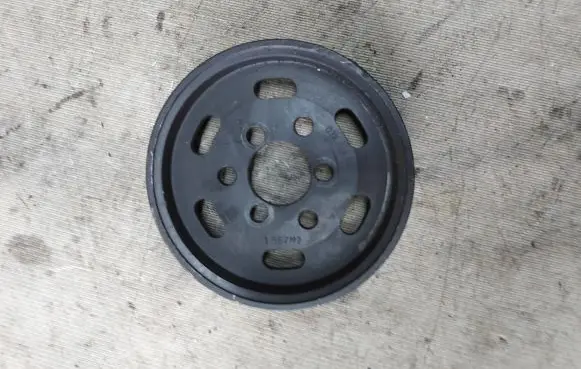 Ford Galaxy Power steering pump pulley 038145255B