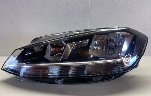 Volkswagen Golf VII Headlight/headlamp 5G1941005D 1EB01306601 1EB2243