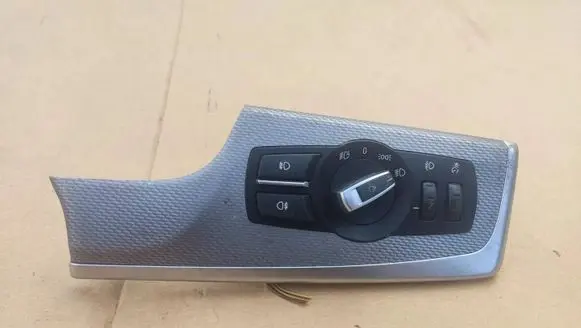 BMW 5 F10 F11 Light switch 9192746 3392010102