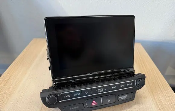 KIA Ceed Radio/CD/DVD/GPS head unit 96560J7100WK