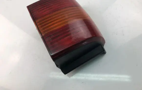 Volkswagen PASSAT B4 Rear/tail lights 3A9945257