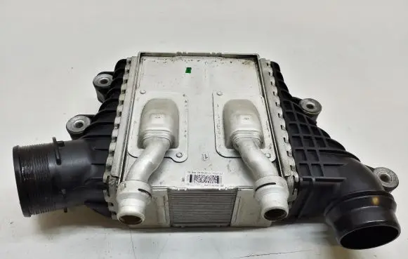 Jaguar E-Pace Intercooler radiator GJ329L440AE