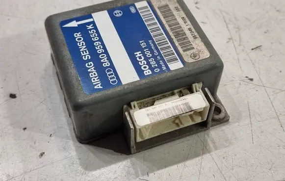 Audi A8 S8 D2 4D Airbag control unit/module 8A0959655K
