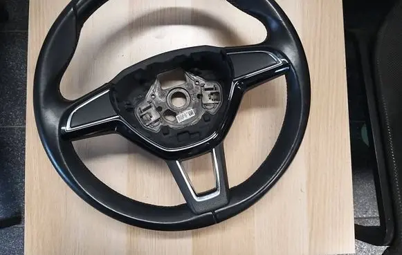 Skoda Fabia Mk3 (NJ) Steering wheel 5E0419091AD