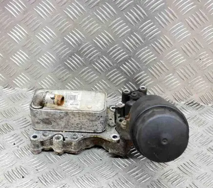 Engine oil radiator