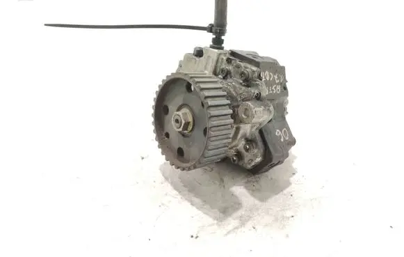 Opel Astra H Fuel injection high pressure pump 8973279241 02673 0445010086