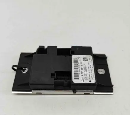 Mercedes-Benz CLS C218 X218 Seat heating relay A2128200626 A2129029500