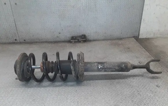 Volkswagen PASSAT B5 Front shock absorber with coil spring
