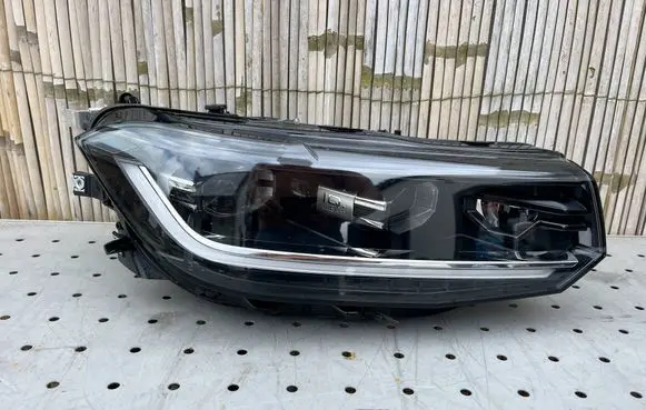 Headlight/headlamp