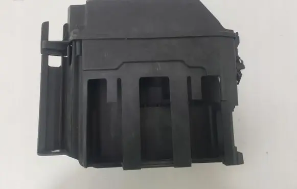 BMW 2 F45 Engine control unit box 