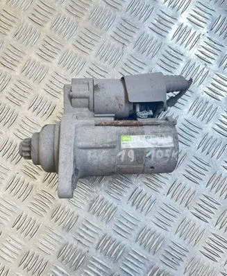 Volkswagen PASSAT B6 Starter motor 02Z911023H