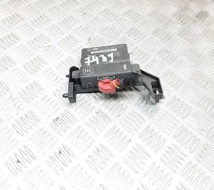 Volkswagen Jetta V Gateway control module 1K2971858 1K0907530F