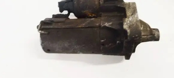 Dacia Sandero Starter motor 233003329R