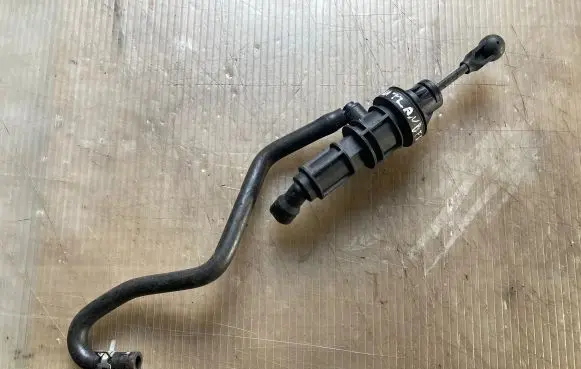 Mitsubishi Outlander Clutch master cylinder