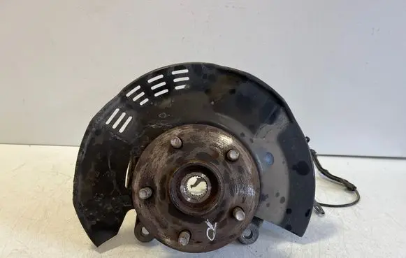 Toyota Corolla E210 E21 Front wheel hub