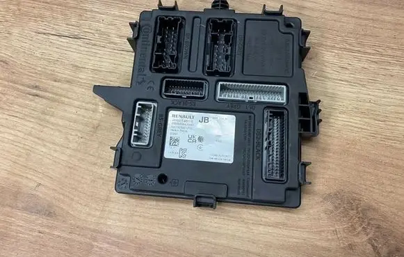 Renault Austral Comfort/convenience module 284B21461R
