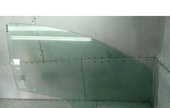 Fiat Punto (199) Front door window glass four-door