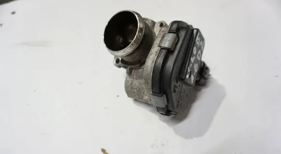 Volvo V40 Throttle valve 9673534480