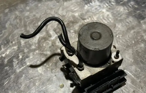Citroen C4 I ABS Pump 9657352680