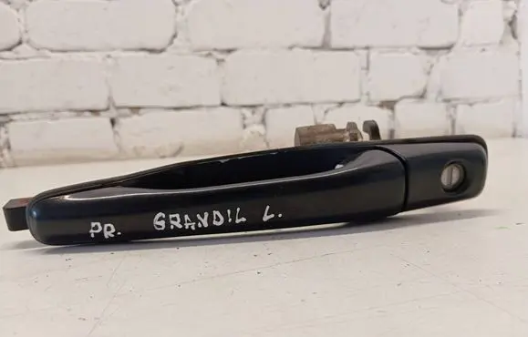 Mitsubishi Grandis Front door exterior handle MR5261052