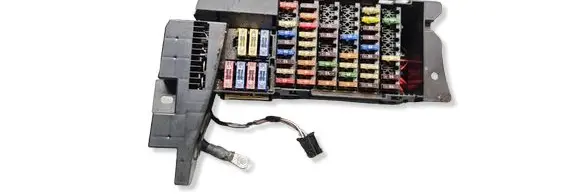 Mercedes-Benz B W245 Fuse module A1695451740 40004094831
