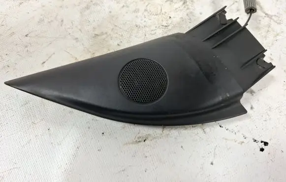Volkswagen PASSAT B5 Front door high frequency speaker 3B0837986