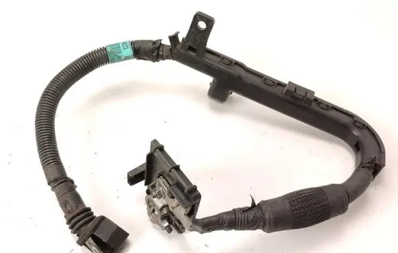Positive cable (battery)