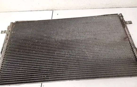Ford Focus A/C cooling radiator (condenser)