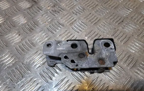 Volkswagen Tiguan Engine bonnet/hood lock/catch 5N0823509B
