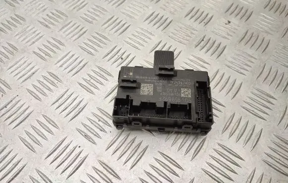 Volkswagen T-Roc Door control unit/module 5Q4959592F