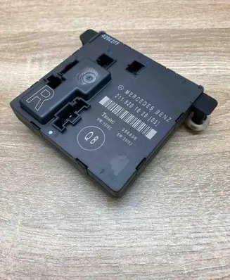 Mercedes-Benz E W211 Door control unit/module 2118201626 35680