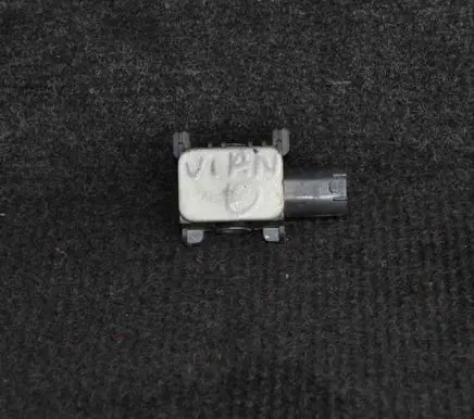 Mercedes-Benz Vito Viano W639 Airbag deployment crash/impact sensor 0038202826