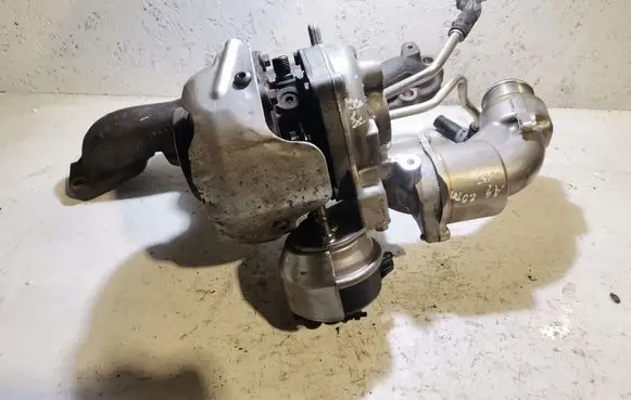 Audi A4 S4 B8 8K Turbo 04L253056C