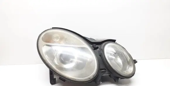 Mercedes-Benz E W211 Headlight/headlamp 15436001