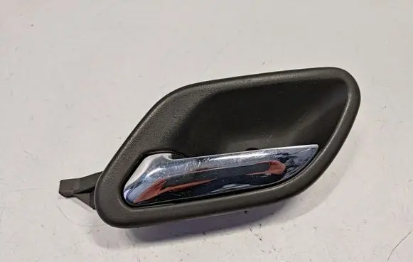 BMW 5 E39 Front door interior handle 8125513 51218125513