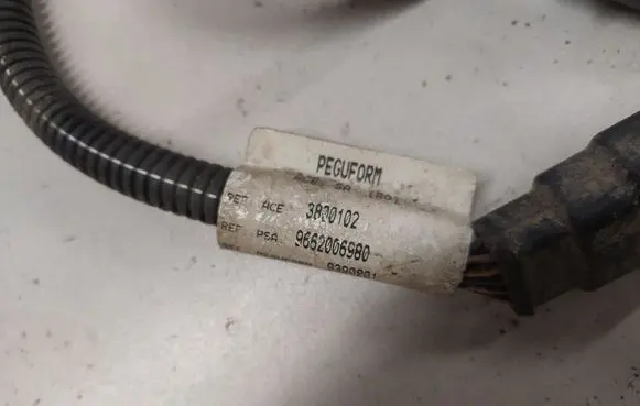 Citroen C4 I Picasso Parking sensor (PDC) wiring loom 9662006980