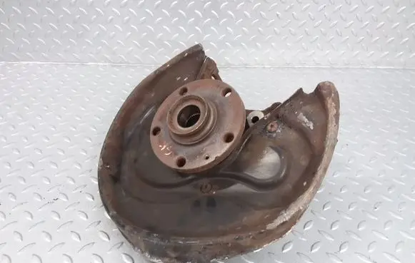 Audi A4 S4 B7 8E 8H Rear wheel hub 8E0505431AL