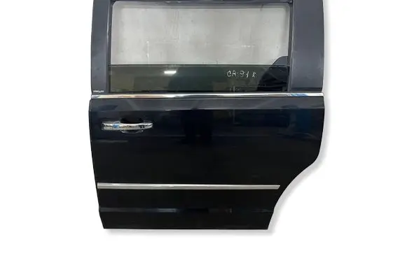 Chrysler Grand Voyager V Rear door 