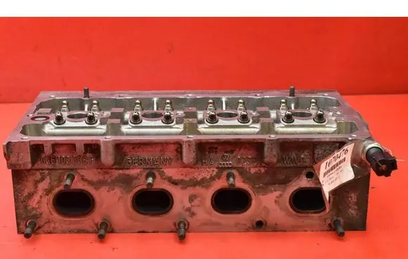 Volkswagen Bora Engine head 036103358F