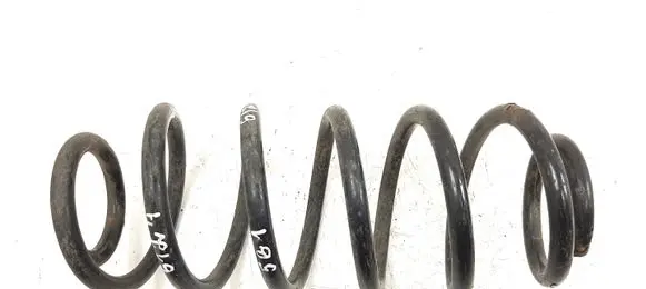 Toyota Auris 150 Rear coil spring