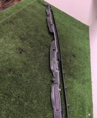 Tesla Model 3 Other dashboard part 110057400H 0000444323
