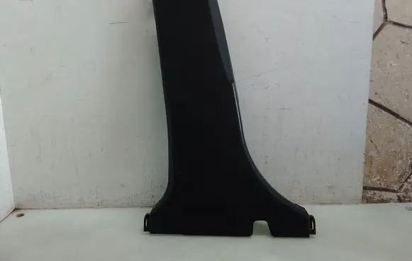 KIA Ceed (B) pillar trim (bottom) 858361H000