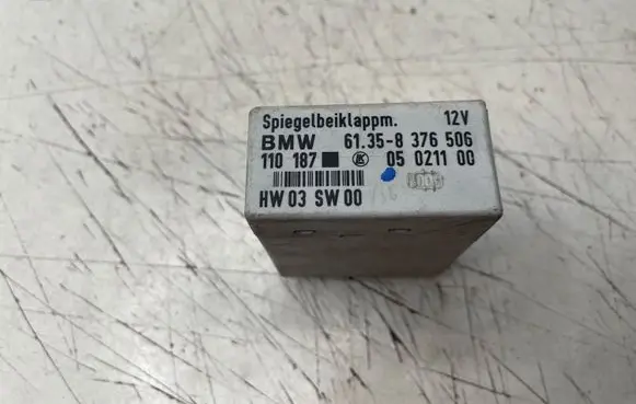 BMW 3 E46 Wing mirror control module 8376506