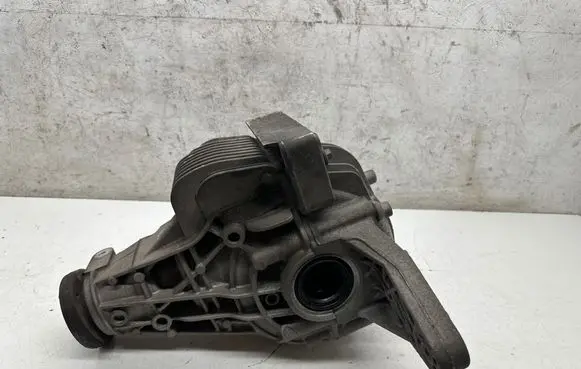Porsche Macan (95B) Rear differential 95B525015E