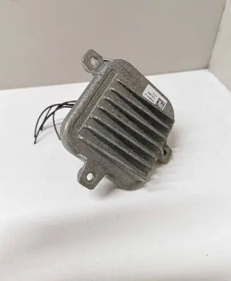 BMW X1 F48 F49 LED ballast control module 90068144 70400455