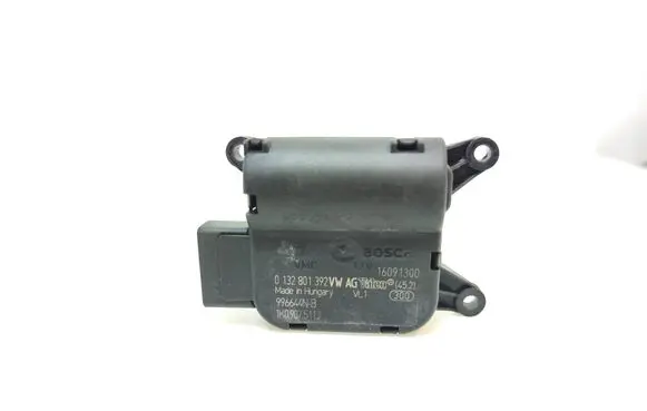 Volkswagen Caddy Air flap motor/actuator 1K0907511J 0132801392 996644NB