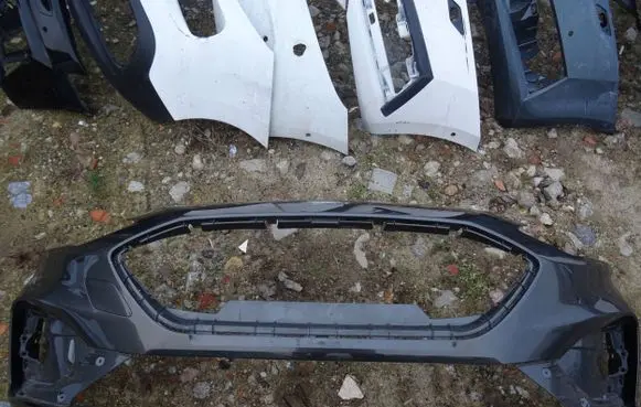 Ford Focus Front bumper