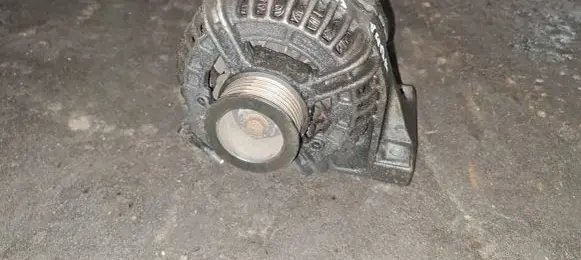 Volvo S80 Generator/alternator 8637847
