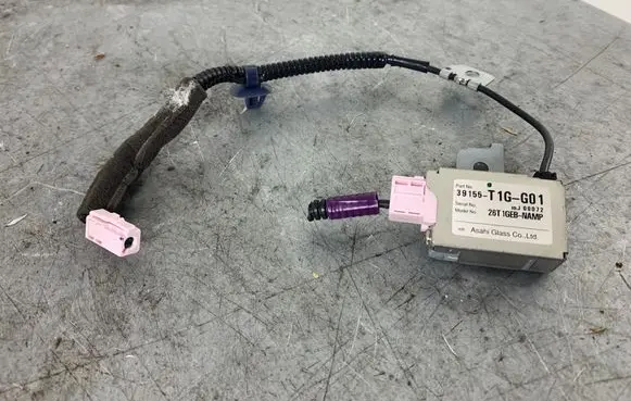 Honda CR-V Aerial antenna amplifier 39155T1GG01