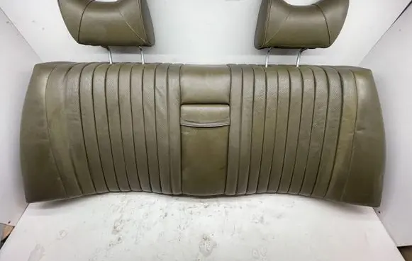 Mercedes-Benz S W116 Rear seat 